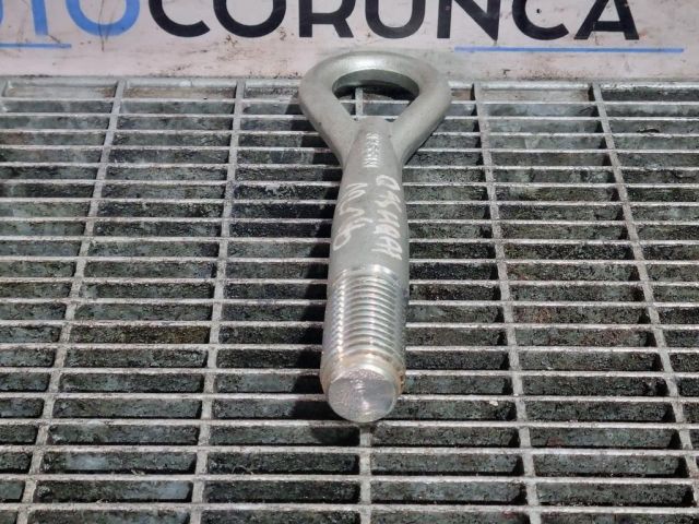 bontott NISSAN QASHQAI II Vonóhorog