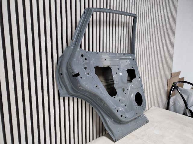 bontott NISSAN QASHQAI III Bal hátsó Ajtó (Üres lemez)