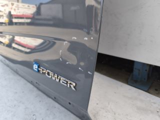 bontott NISSAN QASHQAI III Jobb első Ajtó (Üres lemez)