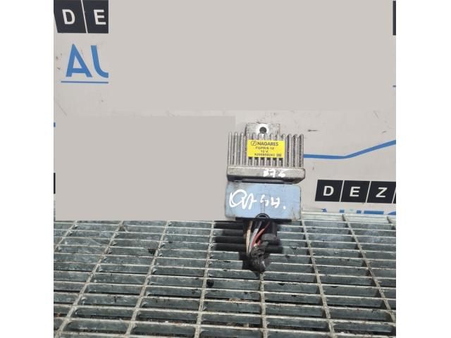 bontott NISSAN QASHQAI Izzító Relé