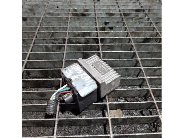 bontott NISSAN QASHQAI Izzító Relé