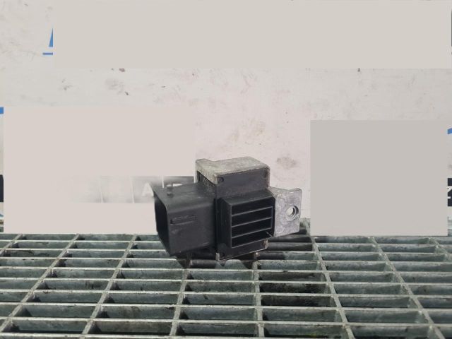 bontott NISSAN QASHQAI Izzító Relé