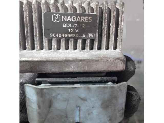 bontott NISSAN QASHQAI Izzító Relé