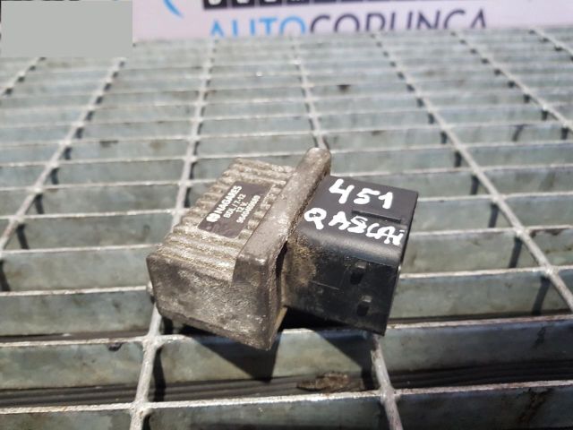 bontott NISSAN QASHQAI Izzító Relé