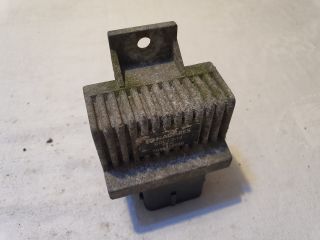 bontott NISSAN QASHQAI Izzító Relé