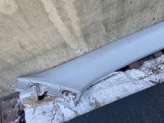 bontott NISSAN QASHQAI Jobb B Oszlop Burkolat