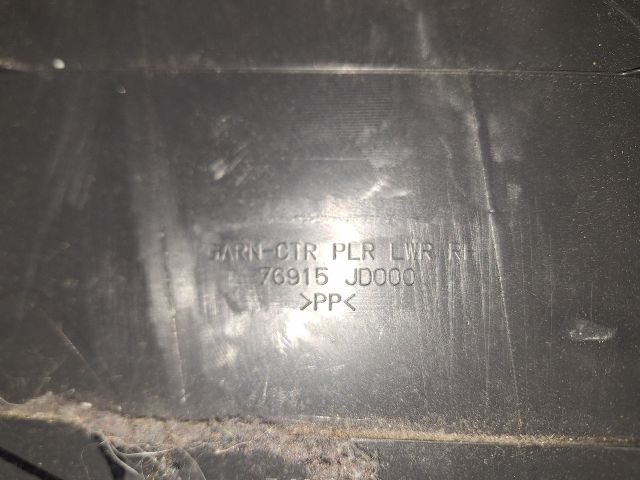 bontott NISSAN QASHQAI Jobb B Oszlop Burkolat