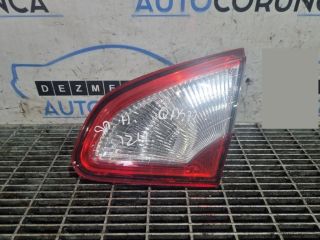 bontott NISSAN QASHQAI Jobb Belső Hátsó Lámpa