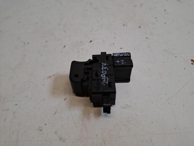 bontott NISSAN QASHQAI Jobb első Ablakemelő Kapcsoló