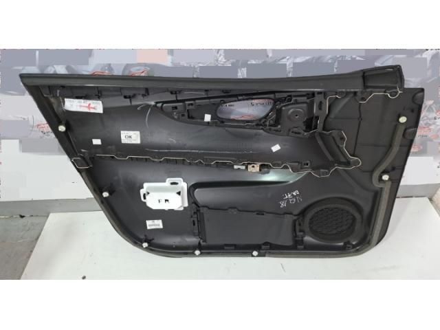 bontott NISSAN QASHQAI Jobb első Ajtó Kárpit