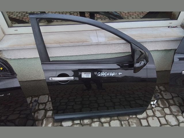 bontott NISSAN QASHQAI Jobb első Ajtó (Részeivel)