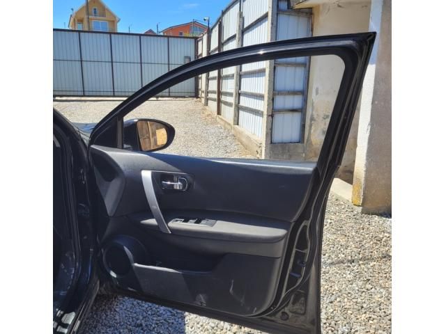 bontott NISSAN QASHQAI Jobb első Ajtó (Üres lemez)