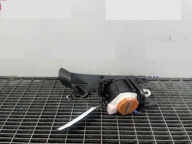 bontott NISSAN QASHQAI Jobb első Biztonsági Öv