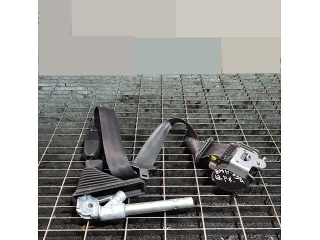 bontott NISSAN QASHQAI Jobb első Biztonsági Öv