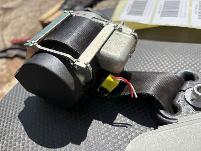 bontott NISSAN QASHQAI Jobb első Biztonsági Öv