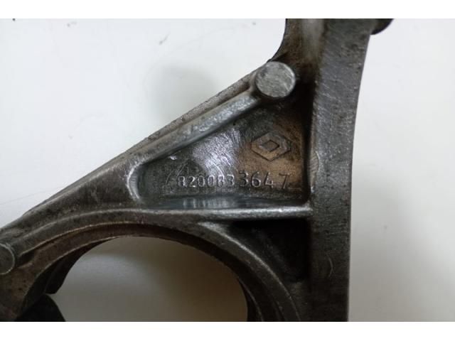 bontott NISSAN QASHQAI Jobb első Féltengely Tartó