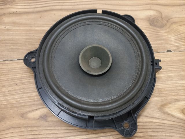 bontott NISSAN QASHQAI Jobb első Hangszóró