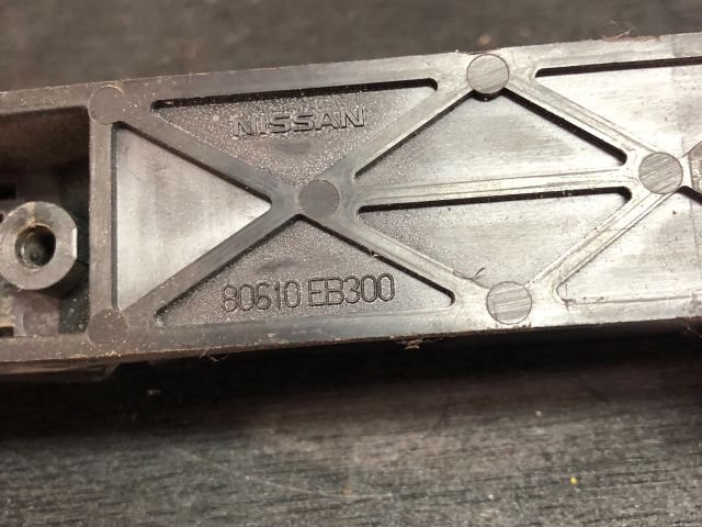 bontott NISSAN QASHQAI Jobb első Külső Kilincs