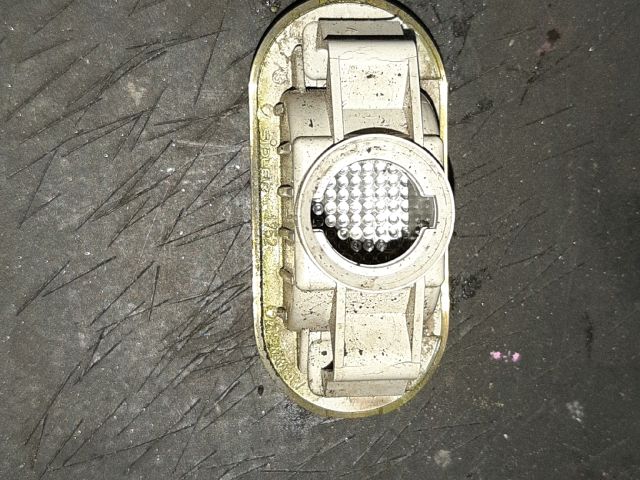 bontott NISSAN QASHQAI Jobb első Sárvédő Irányjelző