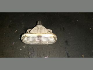 bontott NISSAN QASHQAI Jobb első Sárvédő Irányjelző