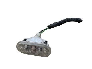 bontott NISSAN QASHQAI Jobb első Sárvédő Irányjelző