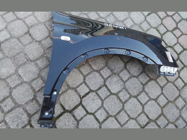 bontott NISSAN QASHQAI Jobb első Sárvédő
