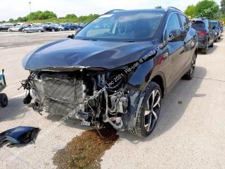 bontott NISSAN QASHQAI Jobb első Vízlehúzó Gumicsík