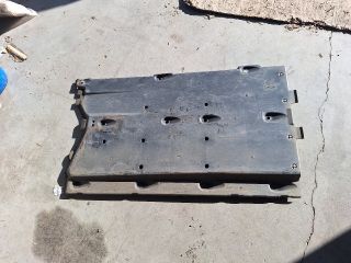 bontott NISSAN QASHQAI Jobb Fenéklemez