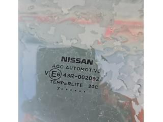 bontott NISSAN QASHQAI Jobb hátsó Ablak