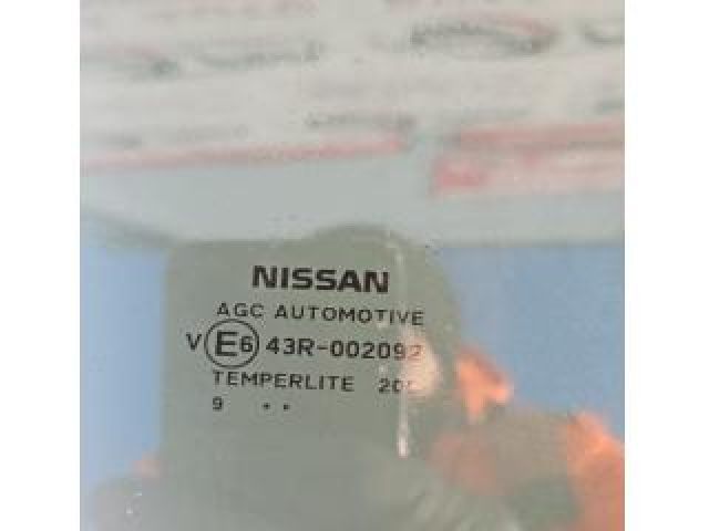 bontott NISSAN QASHQAI Jobb hátsó Ablak