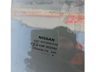 bontott NISSAN QASHQAI Jobb hátsó Ablak