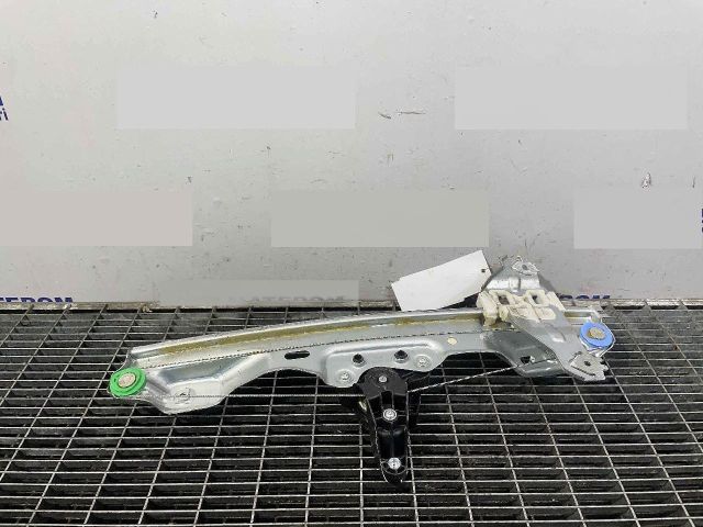 bontott NISSAN QASHQAI Jobb hátsó Ablakemelő Szerkezet (Elektromos)