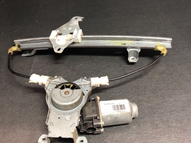 bontott NISSAN QASHQAI Jobb hátsó Ablakemelő Szerkezet (Elektromos)