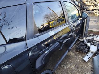 bontott NISSAN QASHQAI Jobb hátsó Ajtó (Részeivel)