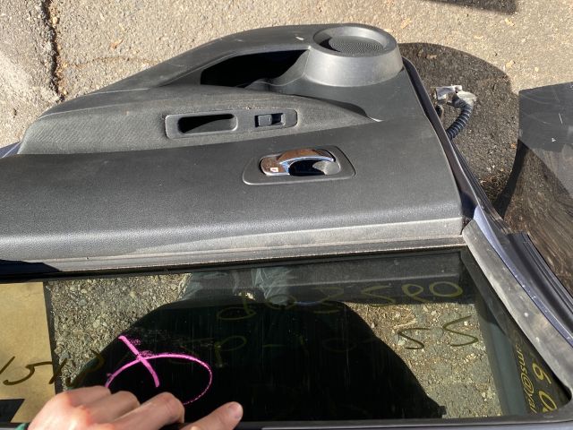 bontott NISSAN QASHQAI Jobb hátsó Ajtó (Részeivel)