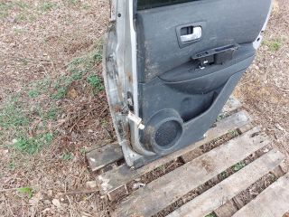 bontott NISSAN QASHQAI Jobb hátsó Ajtó (Részeivel)