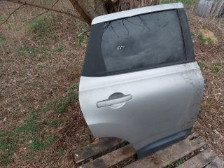bontott NISSAN QASHQAI Jobb hátsó Ajtó (Részeivel)