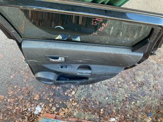 bontott NISSAN QASHQAI Jobb hátsó Ajtó (Részeivel)