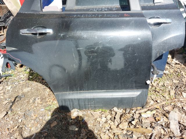 bontott NISSAN QASHQAI Jobb hátsó Ajtó (Részeivel)