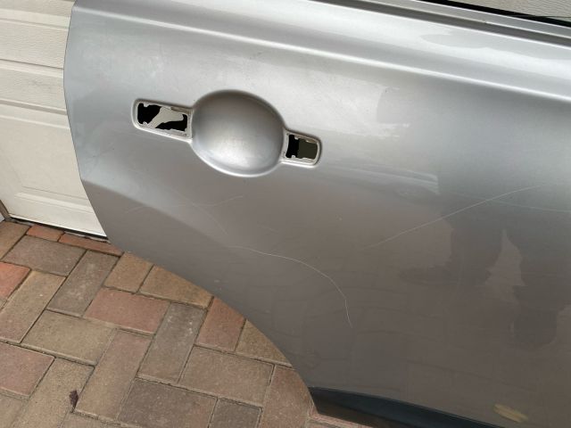 bontott NISSAN QASHQAI Jobb hátsó Ajtó (Üres lemez)