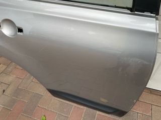 bontott NISSAN QASHQAI Jobb hátsó Ajtó (Üres lemez)