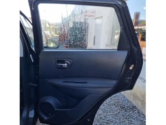 bontott NISSAN QASHQAI Jobb hátsó Ajtó (Üres lemez)