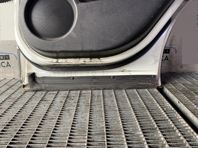 bontott NISSAN QASHQAI Jobb hátsó Ajtó (Üres lemez)