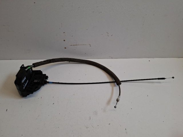 bontott NISSAN QASHQAI Jobb hátsó Ajtózár