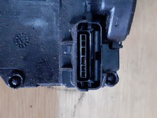 bontott NISSAN QASHQAI Jobb hátsó Ajtózár