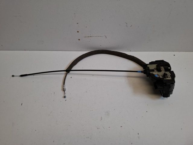 bontott NISSAN QASHQAI Jobb hátsó Ajtózár