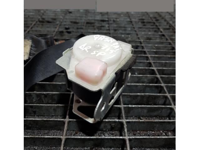 bontott NISSAN QASHQAI Jobb hátsó Biztonsági Öv