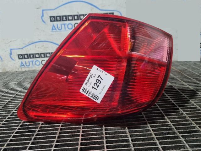 bontott NISSAN QASHQAI Jobb Hátsó Lámpa