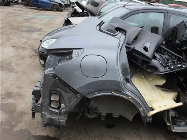 bontott NISSAN QASHQAI Jobb hátsó Sárvédő