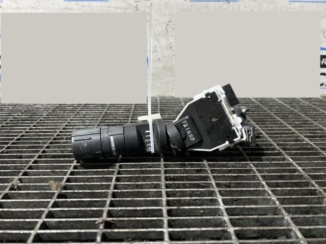 bontott NISSAN QASHQAI Jobb Kormánykapcsoló Ablaktörlő